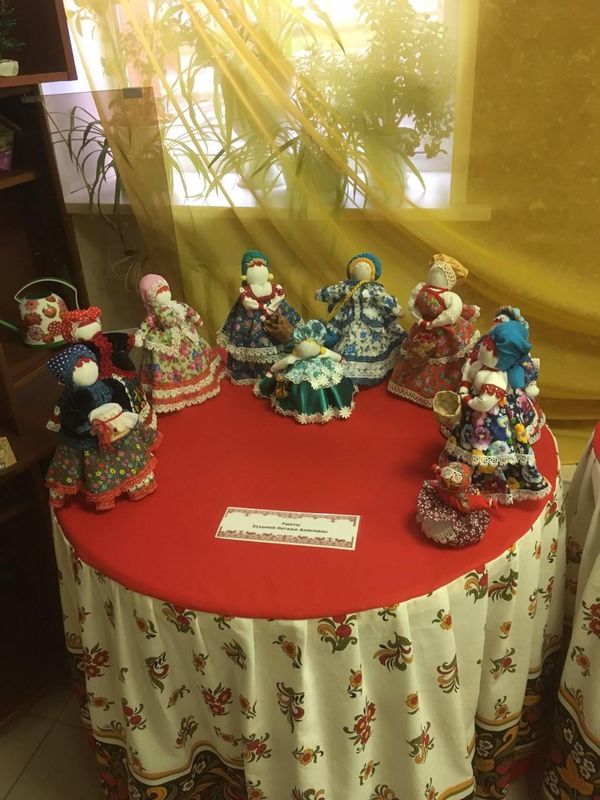 Наши куклы на празднике «Русская душа»